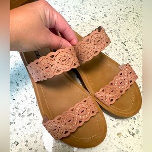 Soda Women's Pink and Brown Cutout Sandals Size 9